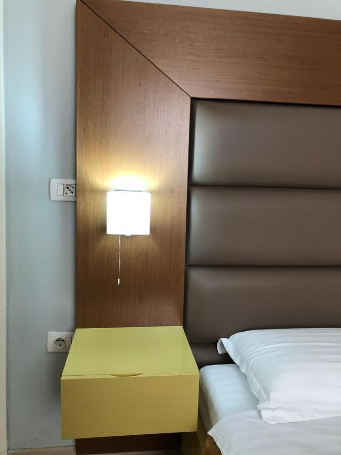 Hotell Primavera Tiranë