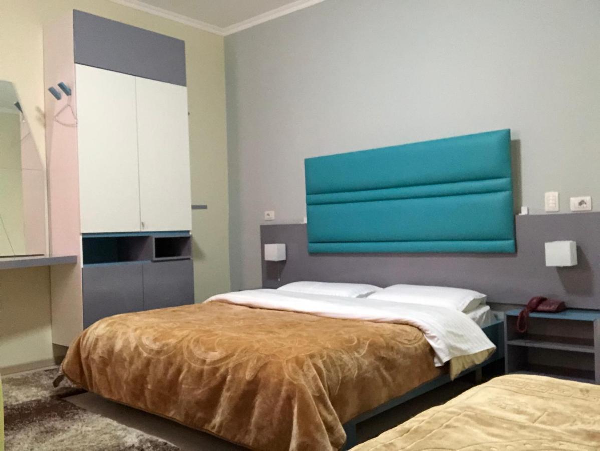 Primavera Hotell Tiranë